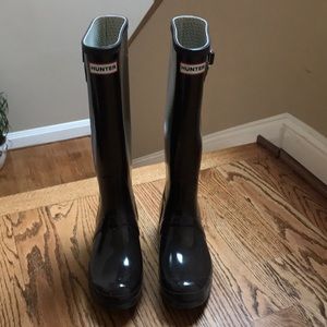 Hunter y’all rain boots